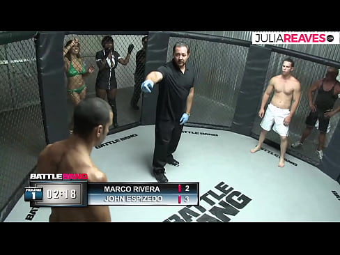 ❤️ Ο Ultimate Fighter γαμάει ένα κορίτσι αμέσως μετά από έναν αγώνα στο ρινγκ Πόρνο ️